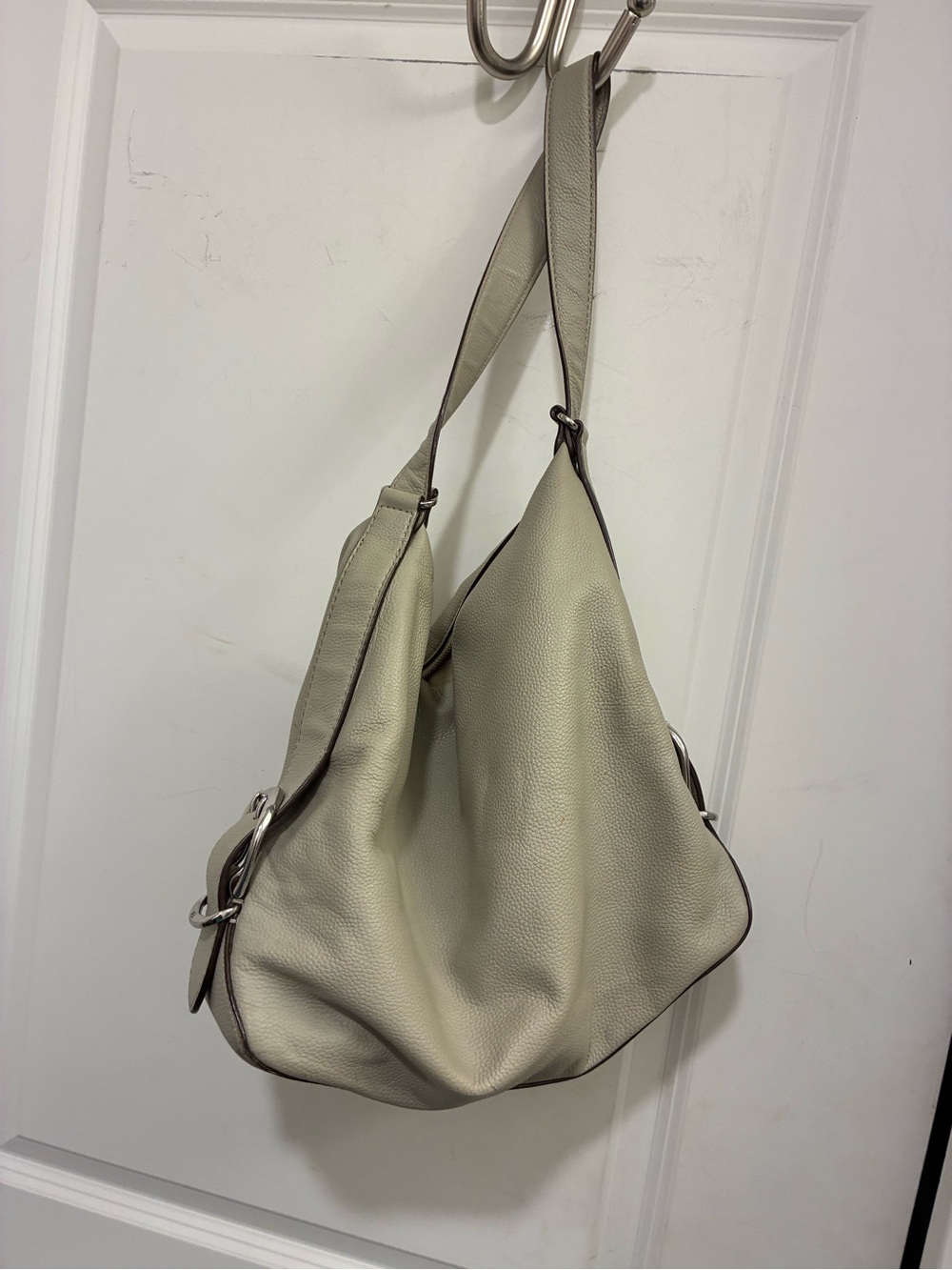 Lauren Ralph Lauren Pebbled Cream Shoulder Bag